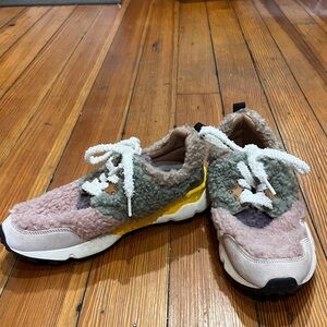 Flower Mountain PAMPAS WOMAN TEDDY hard to find color way